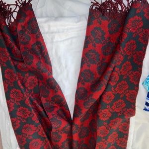 Red and black shawl